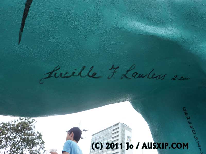 http://www.lucylawless.net/2011/02/18/lucille.jpg