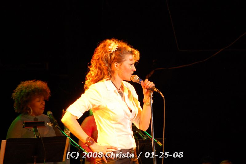 gal/Concert-25-01-08/Photos_By_Christa/DSC_0302.jpg