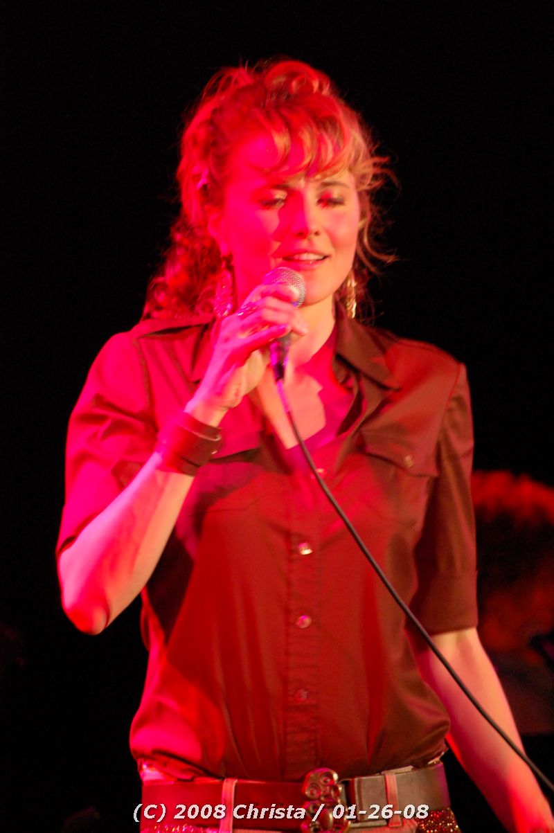 gal/Concert-26-01-08/Photos_By_Christa/cmm-lucyconsat-270.jpg