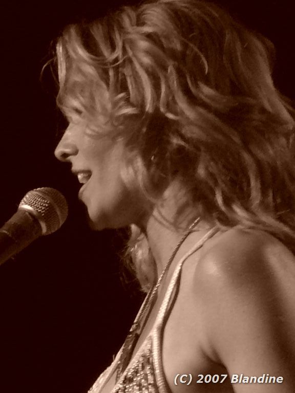 gal/Concert-14-01-07/Photos_By_Blandine/ygpB8EE.jpg