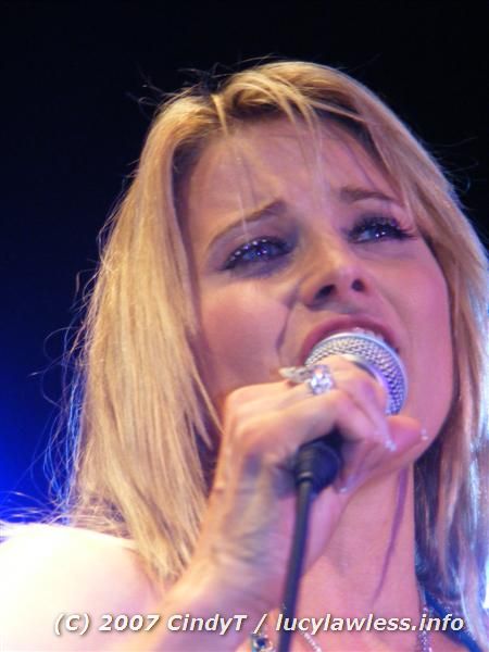 gal/Concert_02_June_2007/Photos_By_Cindy/ll3-concert-cindyt-048.jpg