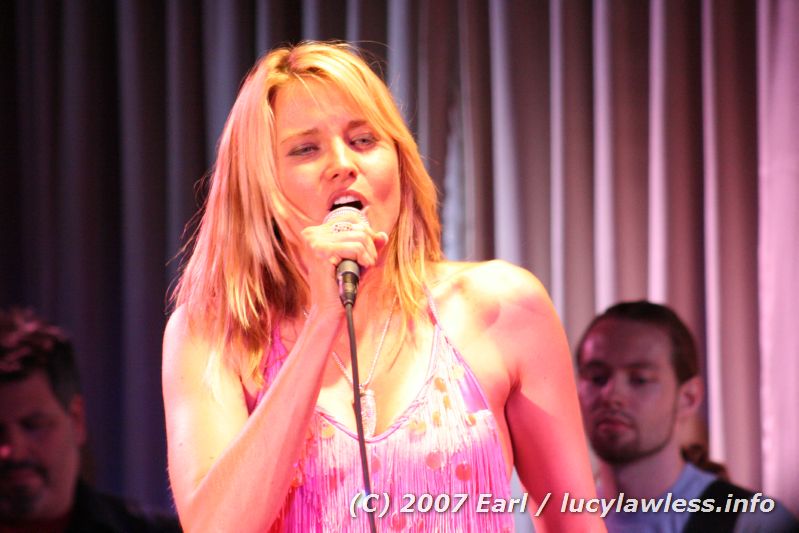 gal/Concert_31_May_2007/Photos_By_Earl/rocl-concert-earl-149.jpg