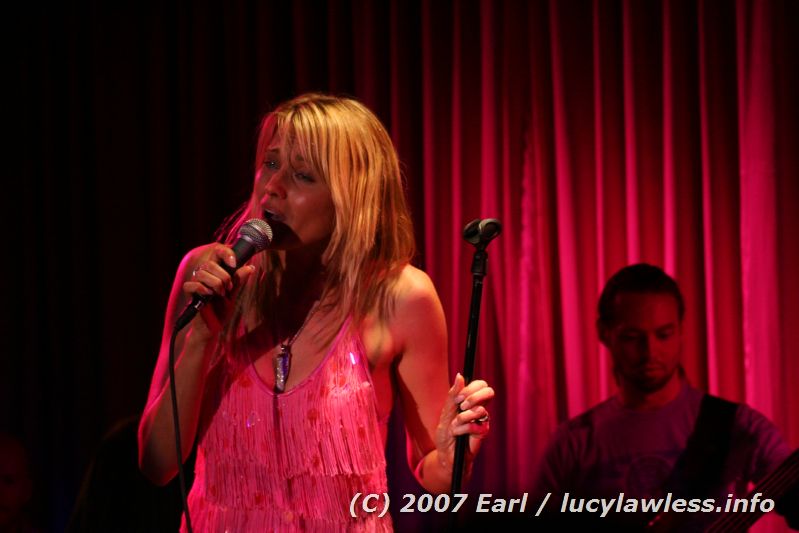 gal/Concert_31_May_2007/Photos_By_Earl/rocl-concert-earl-184.jpg
