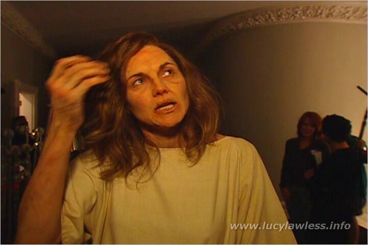 gal/Featurette_Interview/lucy-bb-interview152.jpg